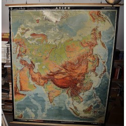 Asien : Physikalisch (Asia: Large Color Pull Down Map)